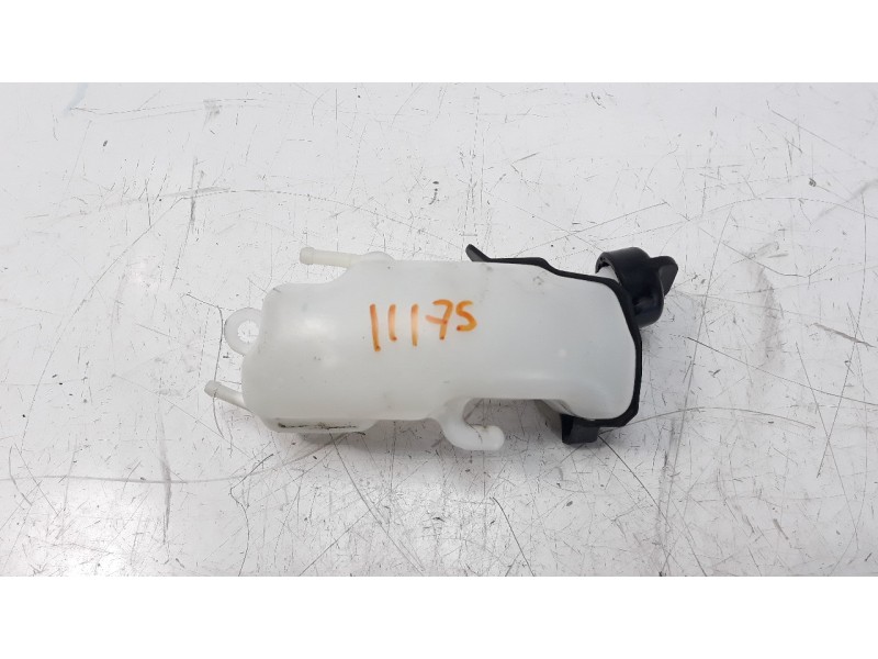 Recambio de deposito expansion para honda cb 650r referencia OEM IAM 19110MKYD50  