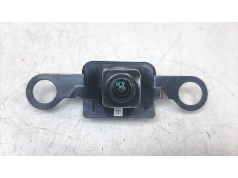Recambio de camara vision trasera para toyota corolla (e21) referencia OEM IAM 8679002240  