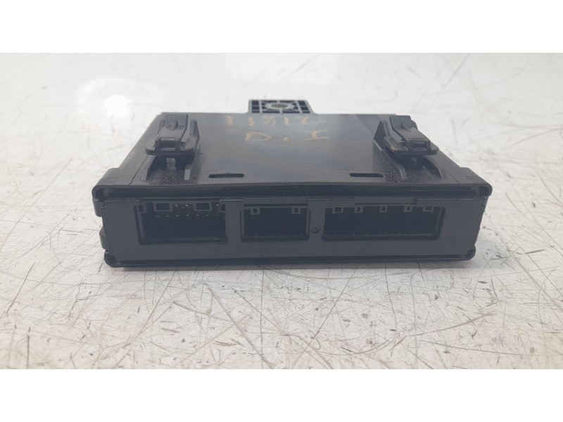 Recambio de modulo confort para mazda 3 sedán (bp) evolution referencia OEM IAM BCKA675L0F  