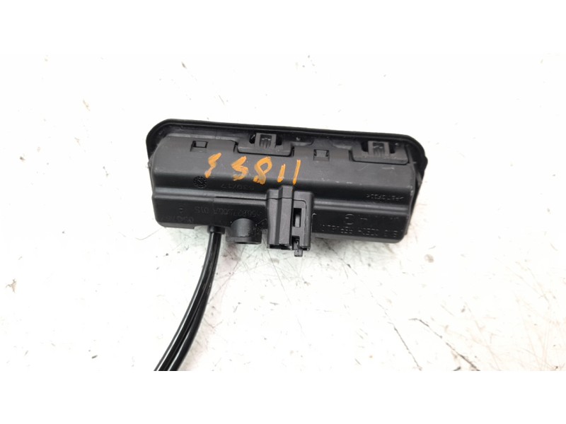 Recambio de maneta exterior maletero / porton para skoda kodiaq ambition referencia OEM IAM 566827566A  