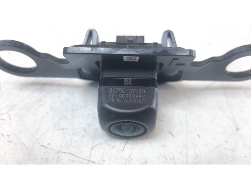 Recambio de camara vision trasera para toyota corolla (e21) referencia OEM IAM 8679002240  