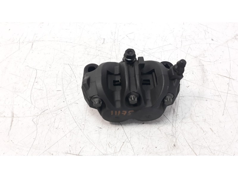 Recambio de pinza de freno delantera derecha para honda cb 650r referencia OEM IAM 45250MJPG52  