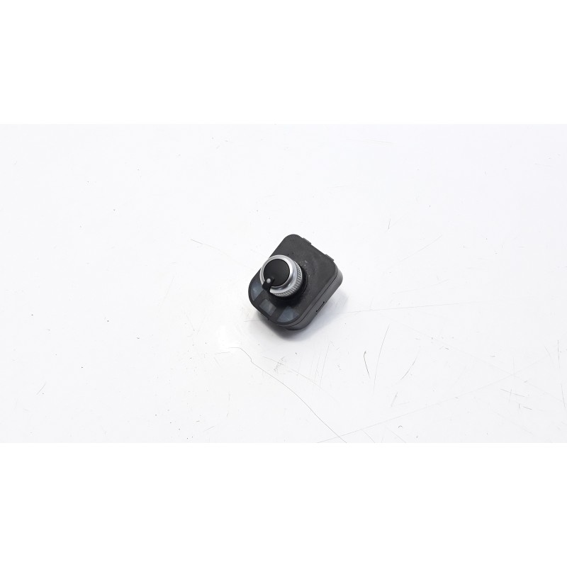 Recambio de mando retrovisor para audi a3 sportback (8p) 1.6 tdi attraction referencia OEM IAM 4F0959565 AUD30900 