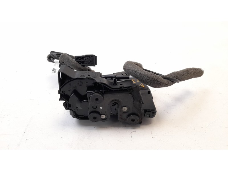 Recambio de cerradura puerta trasera izquierda para renault megane iv berlina 5p 1.5 dci diesel fap energy referencia OEM IAM 82