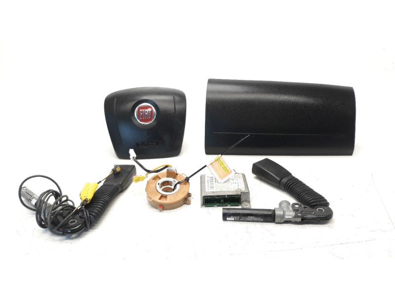 Recambio de airbag delantero izquierdo para fiat torino r58 referencia OEM IAM 735685782  