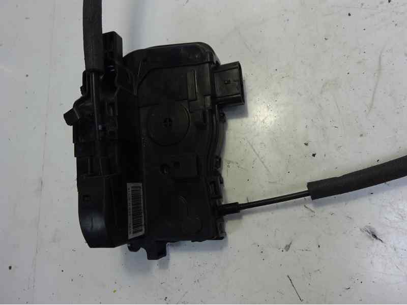 Recambio de cerradura puerta delantera derecha para kia sportage drive 4x2 referencia OEM IAM 813203U010  