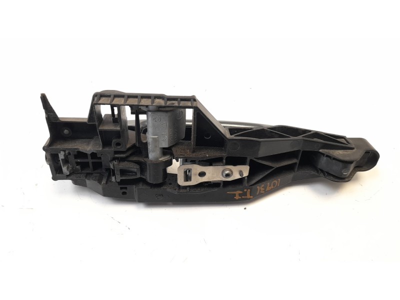 Recambio de maneta exterior trasera izquierda para peugeot 208 1.6 16v hdi fap referencia OEM IAM 9672961180  