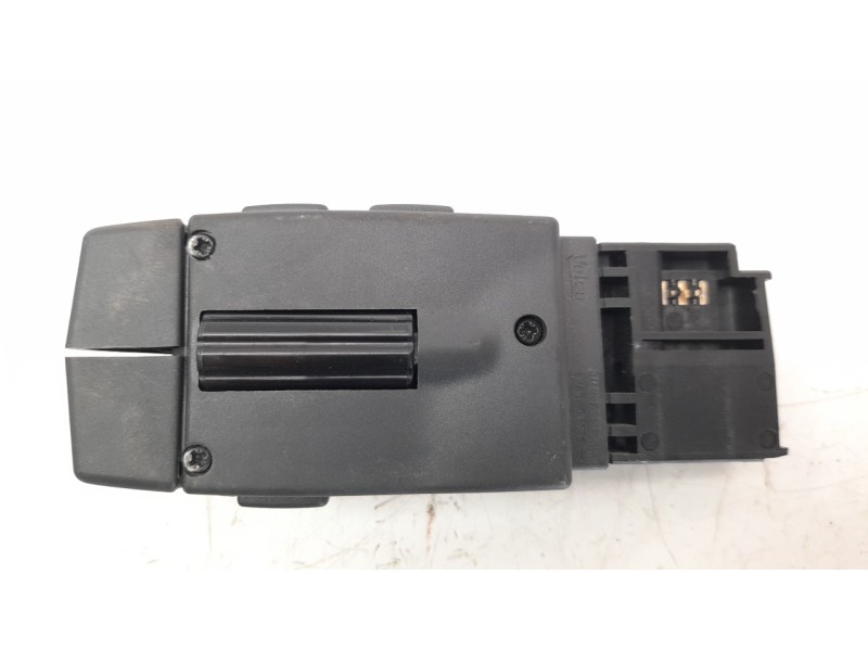 Recambio de mando multifuncion para renault clio iv 1.2 16v referencia OEM IAM 255522448R  