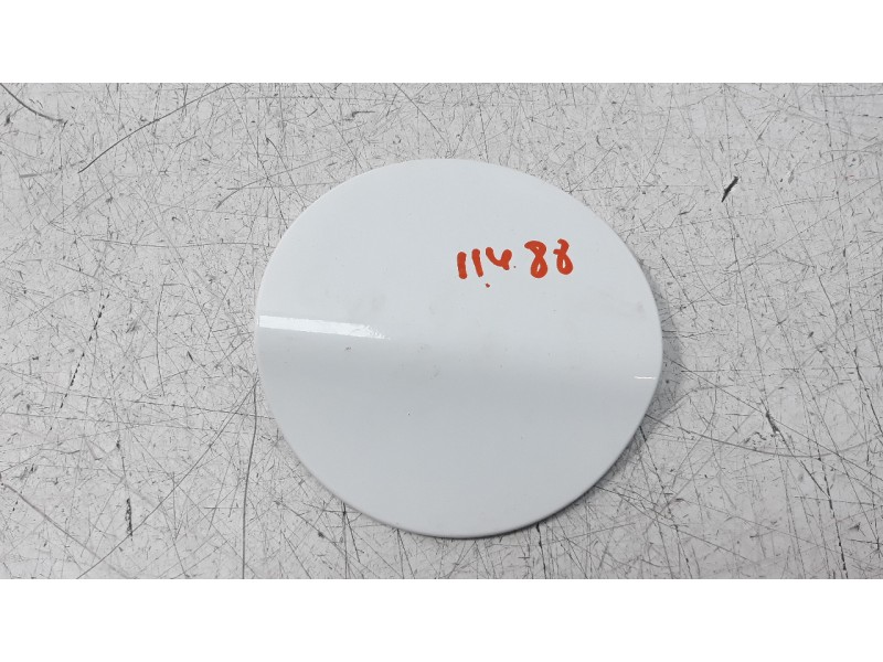Recambio de tapa exterior combustible para citroen c4 lim. live edition referencia OEM IAM 9687310977  