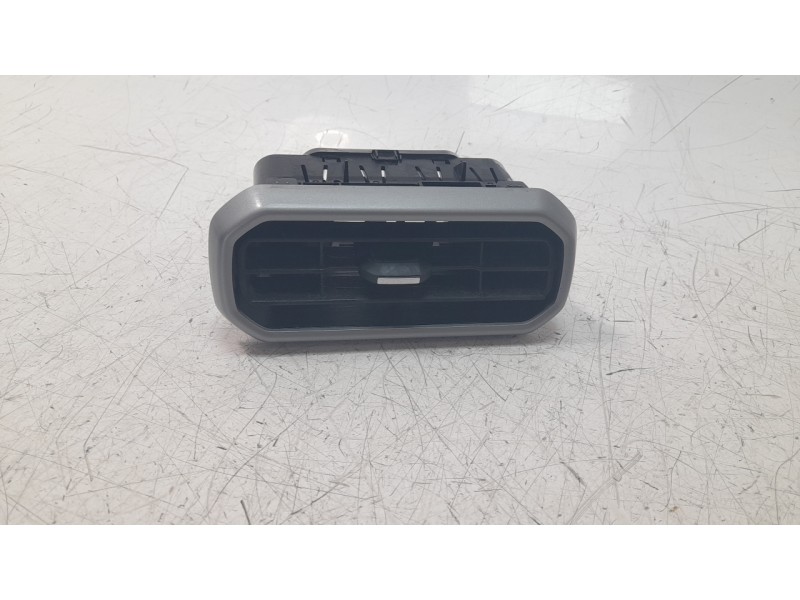 Recambio de rejilla aireadora para dacia duster ii anniversary referencia OEM IAM 687612329R  