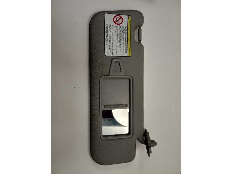 Recambio de parasol derecho para kia sportage drive 4x2 referencia OEM IAM   