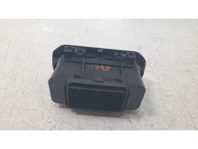 Recambio de rejilla aireadora para dacia duster ii anniversary referencia OEM IAM 687612329R  