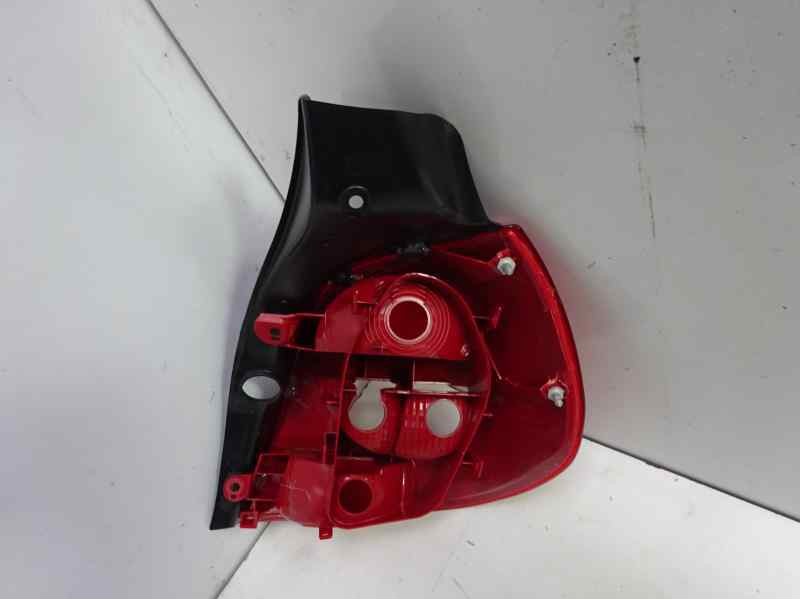Recambio de piloto trasero izquierdo para renault clio iii referencia OEM IAM 8200459962 103F19461771 RN3254154