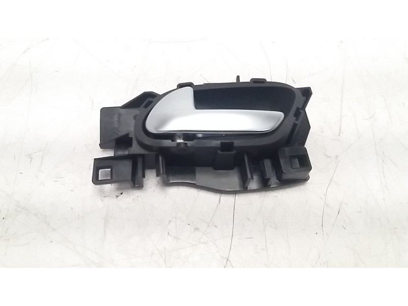 Recambio de maneta interior trasera izquierda para peugeot 208 1.6 16v hdi fap referencia OEM IAM 96555518VV  