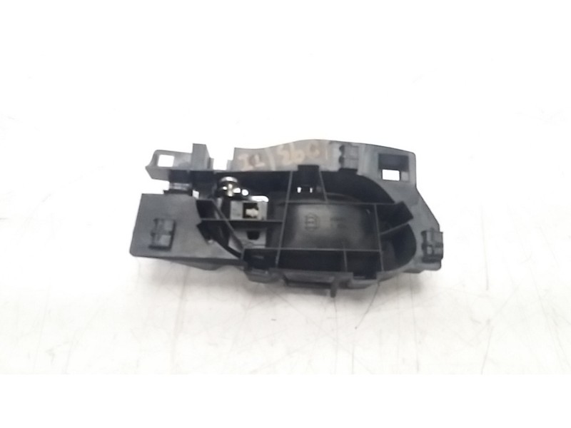 Recambio de maneta interior trasera izquierda para peugeot 208 1.6 16v hdi fap referencia OEM IAM 96555518VV  