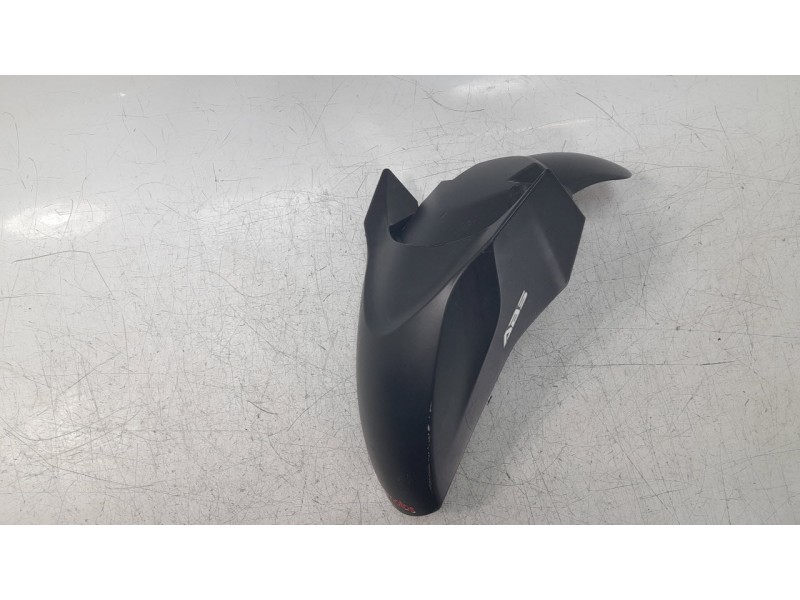 Recambio de guardabarros para honda pcx 125 referencia OEM IAM 61000K1ZJ10ZE  