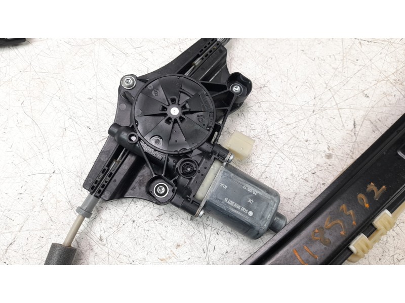 Recambio de elevalunas delantero izquierdo para skoda kodiaq ambition referencia OEM IAM 565837461A  