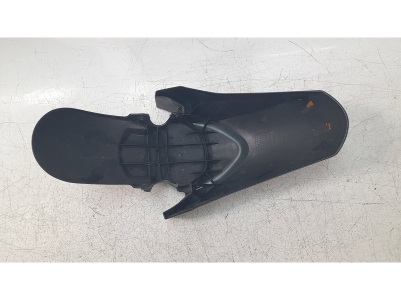 Recambio de guardabarros para honda pcx 125 referencia OEM IAM 61000K1ZJ10ZE  
