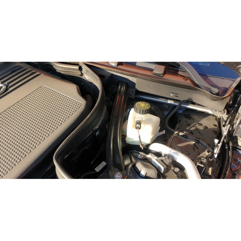 Recambio de bomba freno para mercedes-benz clase c (w204) coupe 2.1 cdi cat referencia OEM IAM A2044300501  