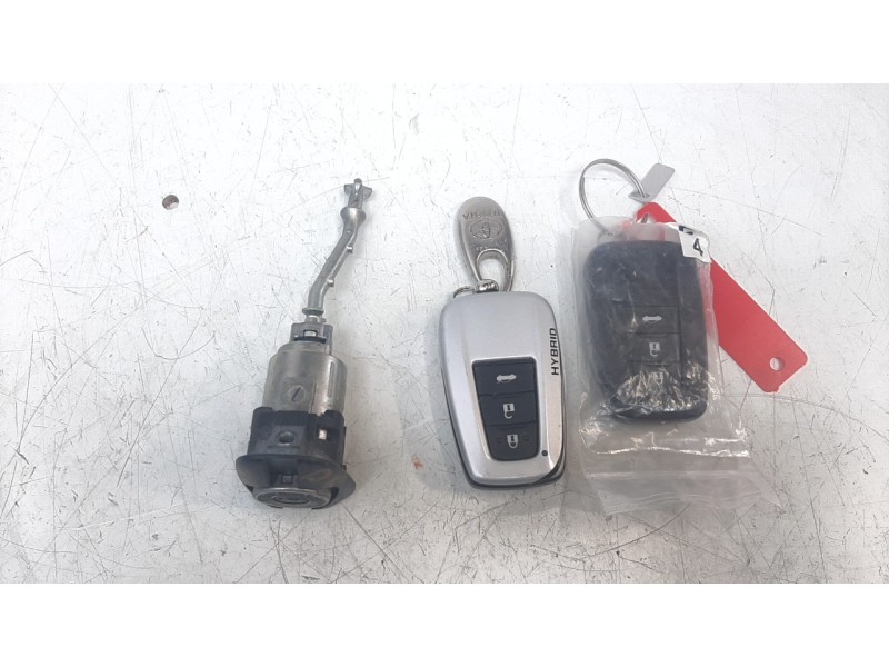 Recambio de conmutador de arranque para toyota corolla (e21) referencia OEM IAM 8961102190  