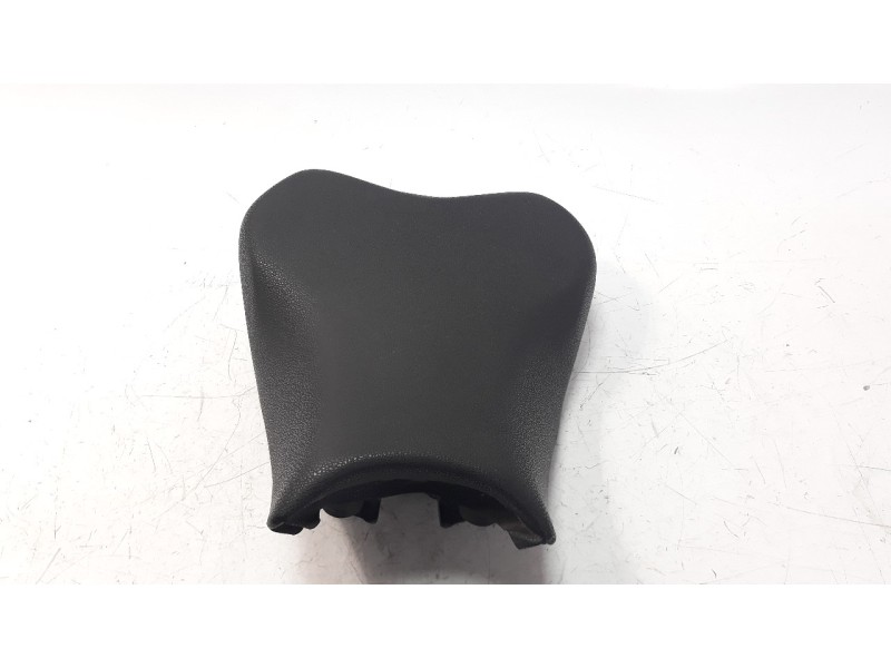 Recambio de asiento para kawasaki z 900 z 900 referencia OEM IAM 530660655MA  