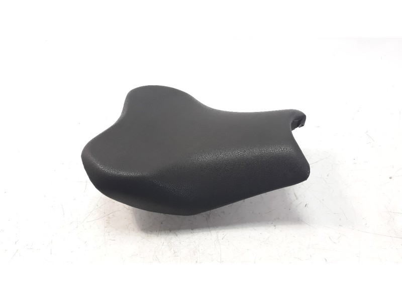 Recambio de asiento para kawasaki z 900 z 900 referencia OEM IAM 530660655MA  