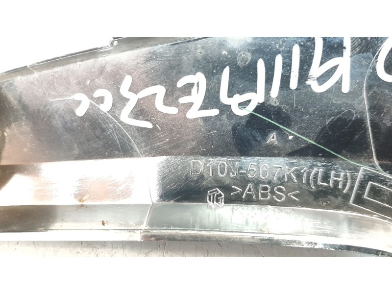 Recambio de moldura paragolpe delantera izquierda para mazda cx-3 100 aniversario referencia OEM IAM D10J507K1 108603116 