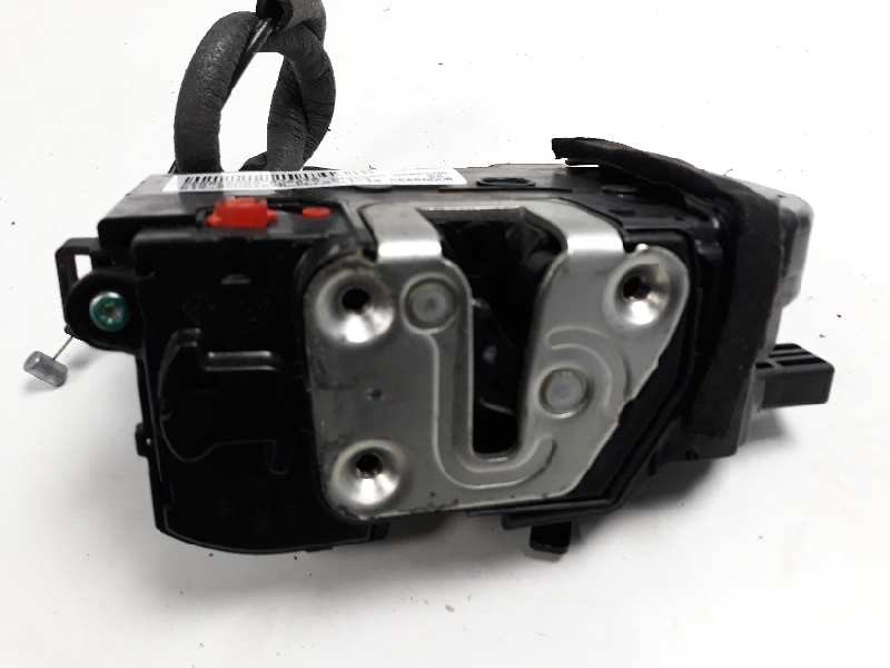 Recambio de cerradura puerta trasera derecha para kia sportage drive 4x2 referencia OEM IAM 814203U000  