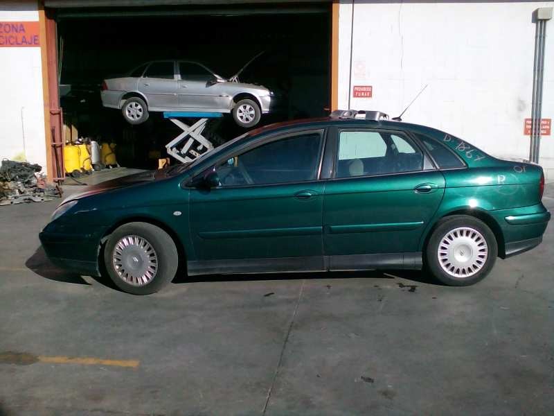 citroen c5 berlina del año 2001