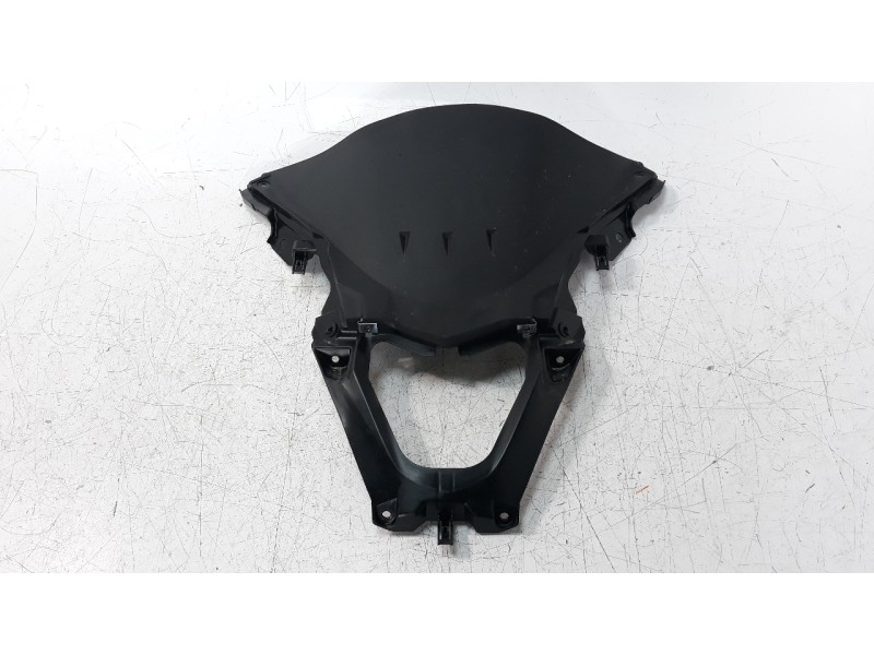 Recambio de moldura para honda pcx 125 referencia OEM IAM 64336K1ZJ101  