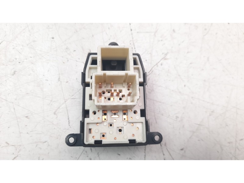 Recambio de mando retrovisor para kia carens ( ) 1.6 gdi cat referencia OEM IAM 93540A4010  