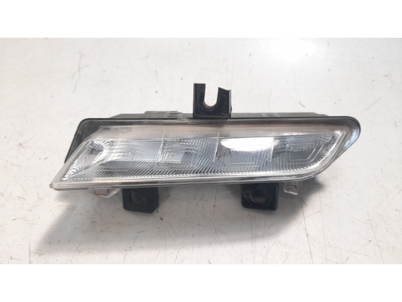Recambio de piloto delantero izquierdo para renault clio iv 1.2 16v referencia OEM IAM 266059367R  RN3294314
