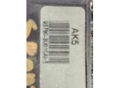Recambio de warning para kia sportage drive 4x2 referencia OEM IAM 937903U010   2