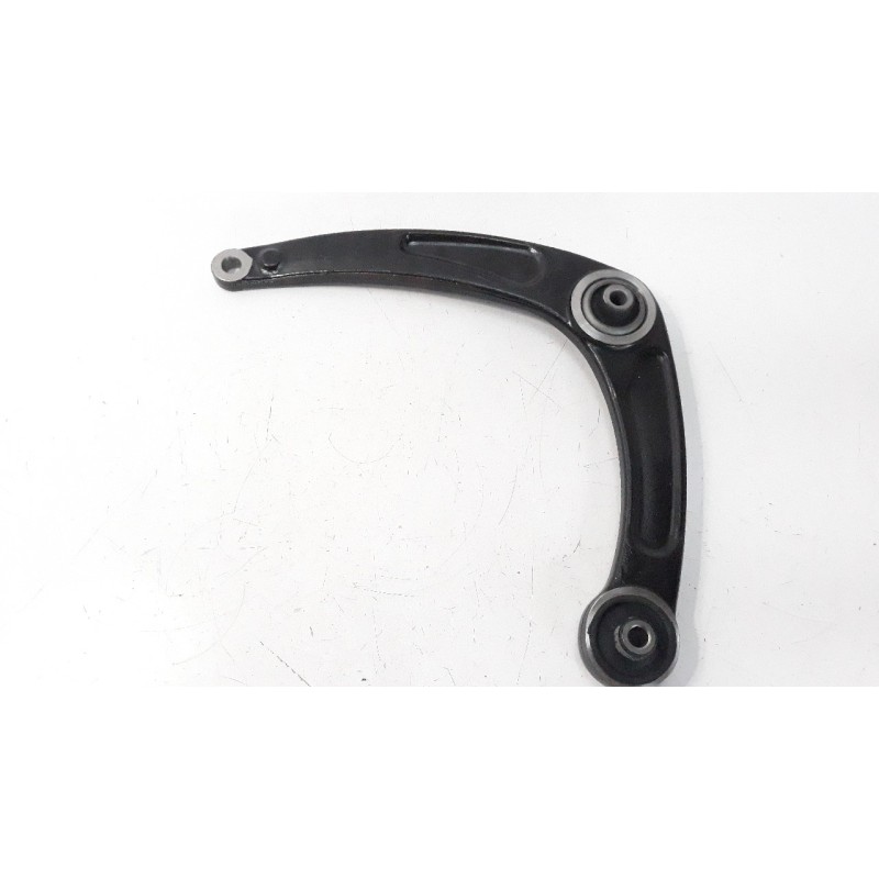Recambio de brazo suspension inferior delantero izquierdo para citroen berlingo referencia OEM IAM 3520K8 ZWDCT008 BR1546