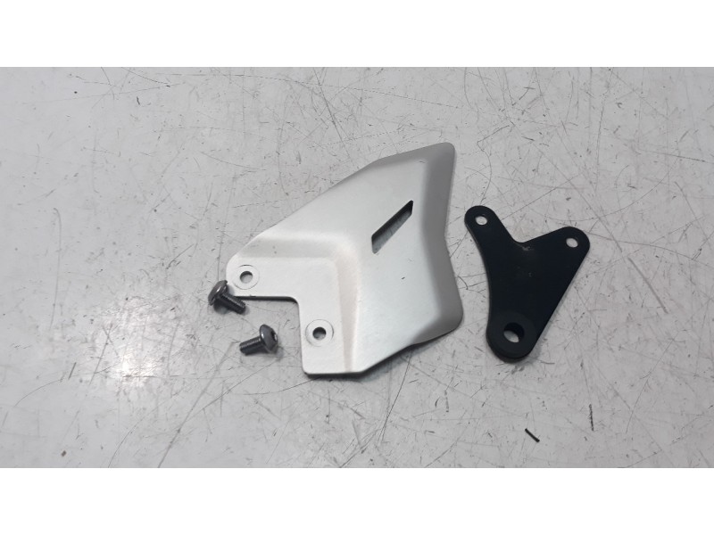 Recambio de moldura para kawasaki ninja 650 referencia OEM IAM 550201956  