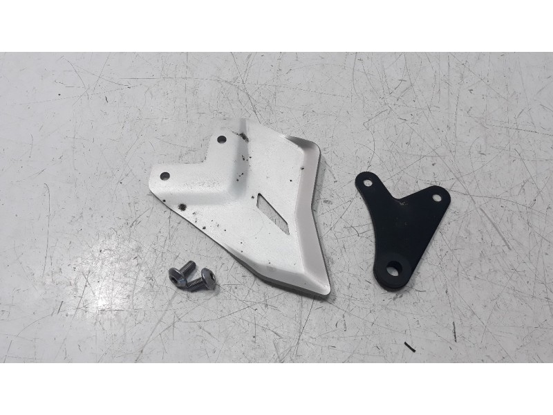 Recambio de moldura para kawasaki ninja 650 referencia OEM IAM 550201956  