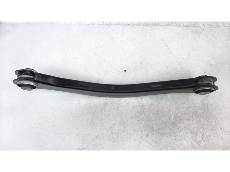 Recambio de brazo suspension trasero derecho para audi a4 berlina (8wc) 35 tdi s line referencia OEM IAM 8W0505398F  