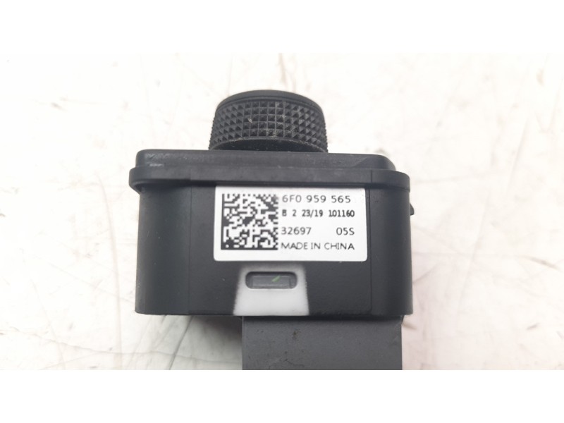 Recambio de mando retrovisor para seat ibiza (kj1) 1.0 referencia OEM IAM 6F0959565  