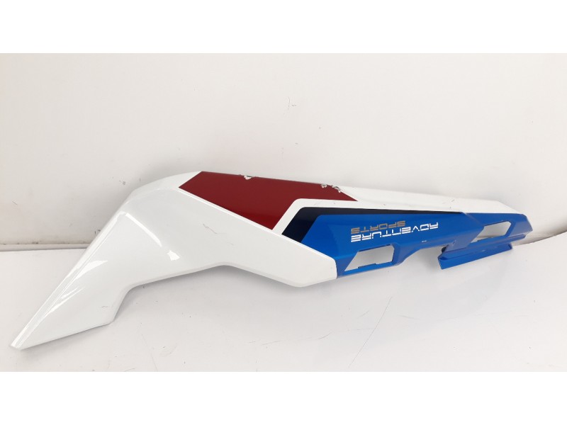 Recambio de moldura para honda crf 1100l africa twin referencia OEM IAM 83600MKSEC0ZA  