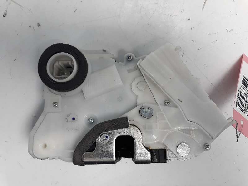 Recambio de cerradura puerta delantera izquierda para toyota yaris active referencia OEM IAM   