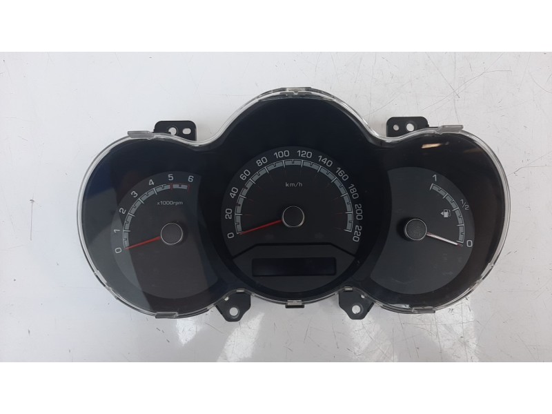 Recambio de cuadro instrumentos para kia venga 1.6 crdi cat referencia OEM IAM 940041P431  