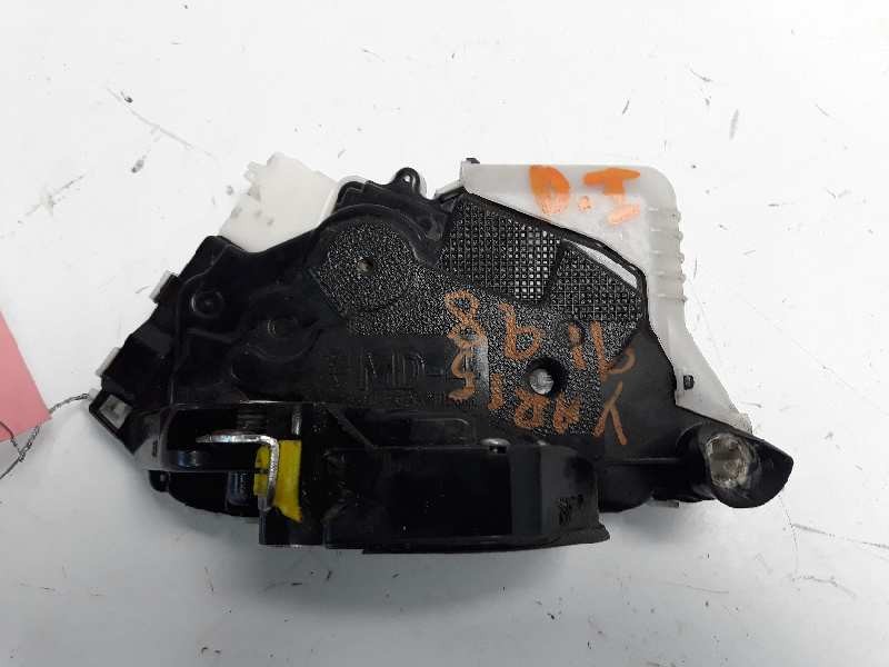 Recambio de cerradura puerta delantera izquierda para toyota yaris active referencia OEM IAM   