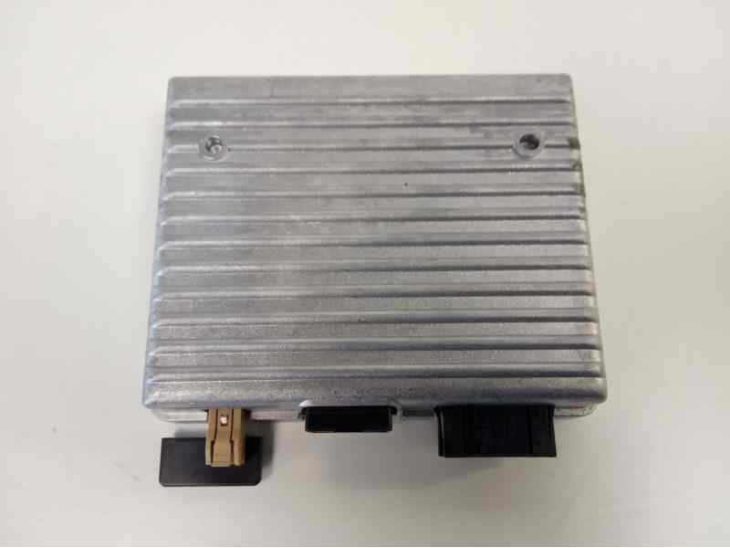 Recambio de modulo electronico para opel insignia berlina cosmo referencia OEM IAM 13314404  