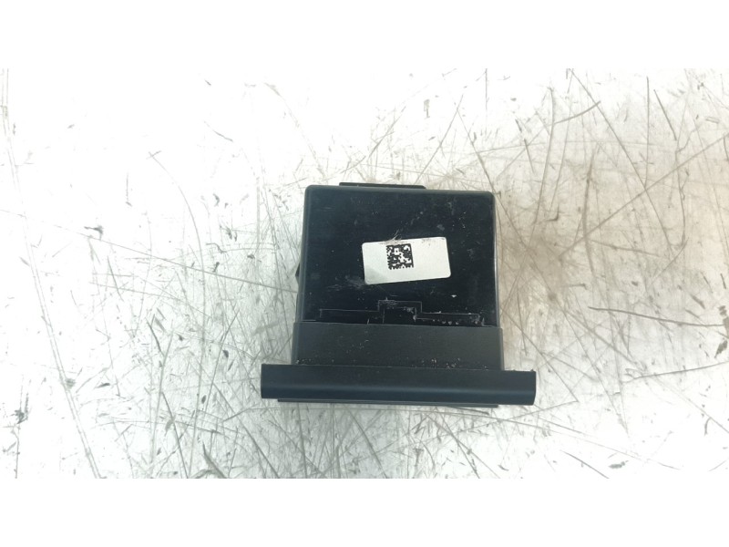 Recambio de modulo electronico para kia niro referencia OEM IAM 96120K0110  