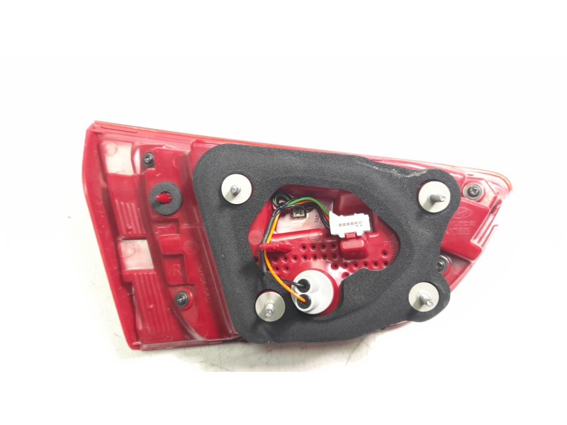 Recambio de piloto trasero derecho interior para hyundai i30 (pd) tecno mild-hybrid referencia OEM IAM 92404G4500  
