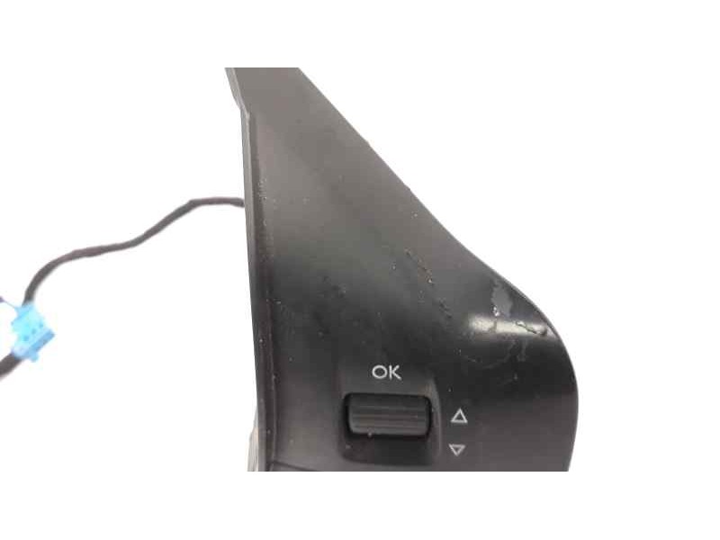 Recambio de mando volante para peugeot 208 allure referencia OEM IAM 98084115ZD  
