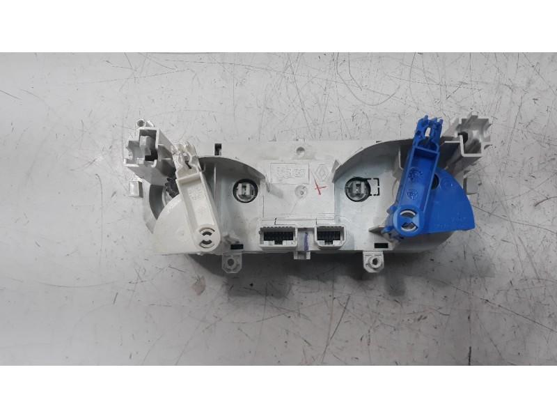 Recambio de mando calefaccion / aire acondicionado para renault clio iv 1.2 16v referencia OEM IAM 272705952R  