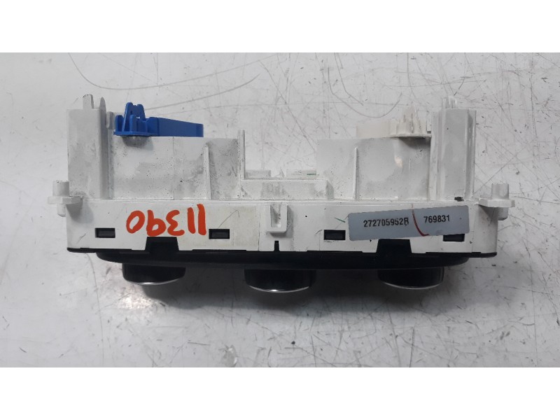 Recambio de mando calefaccion / aire acondicionado para renault clio iv 1.2 16v referencia OEM IAM 272705952R  