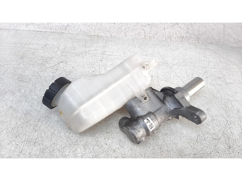 Recambio de bomba freno para dacia duster ii prestige referencia OEM IAM 460918629R  