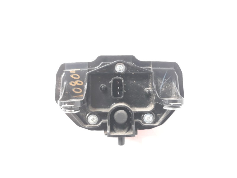 Recambio de piloto trasero central para honda crf 1100l africa twin referencia OEM IAM 33701MKSE01  